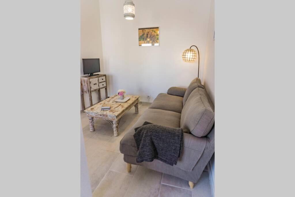 Lalitana Center Apartment 拉哥斯 外观 照片